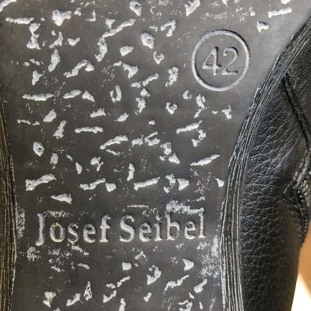 Josef Seibel Zip & Straps Leather Women’s Ankle Boots 11 - 11 1/2 USA (42 EU)